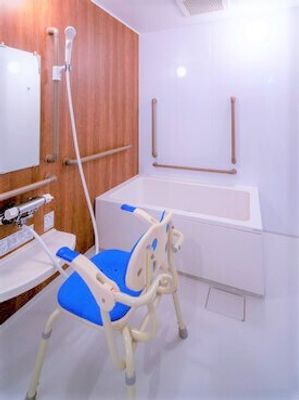 バリアフリー浴室設備