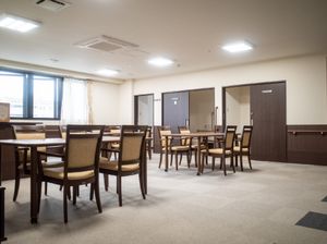 清潔な食堂の風景