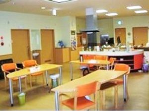 明るいダイニングエリア