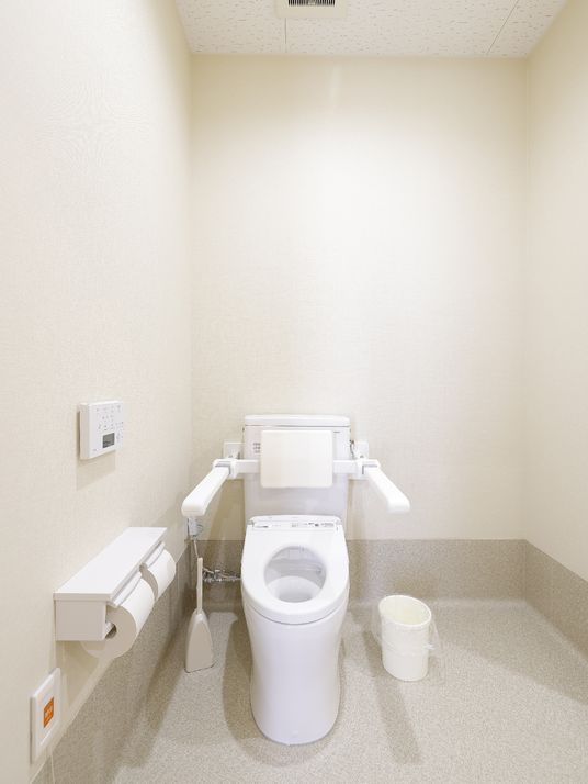 バリアフリーのトイレ設備