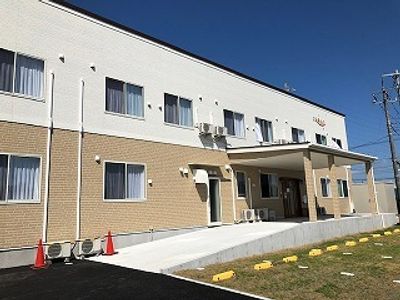 新しい建物の外観