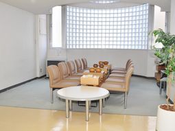 快適なラウンジ空間