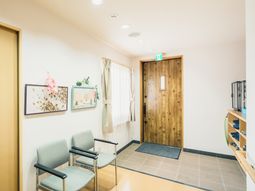 清潔感のあるエントランス