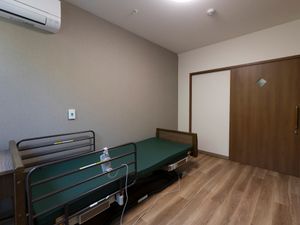 清潔な個室の病床