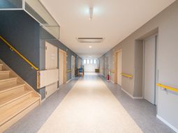 清潔感のある廊下