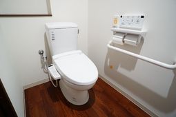 清潔なトイレ設備