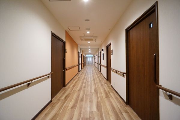 清潔感ある廊下