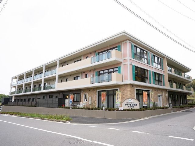 清潔感ある外観 外観 清潔感溢れる新しい外観の施設で、働きやすい環境が整っています。