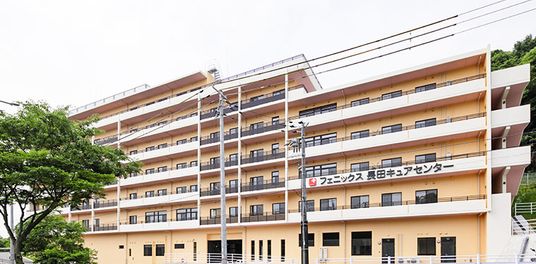 堂々たる建物の外観