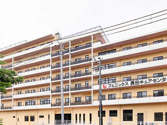 堂々たる建物の外観 外観 堂々とした建物の構えが印象的です。就業する環境として安心感を与えてくれます。