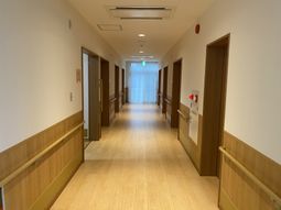 温かみのある廊下