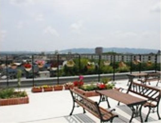 広々とした屋上テラス