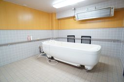 清潔な浴室の様子