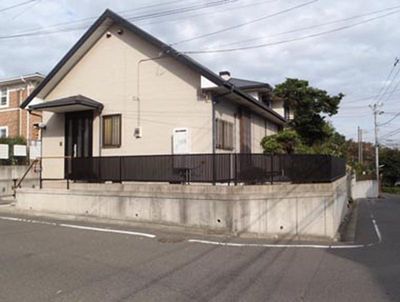 落ち着いた外観