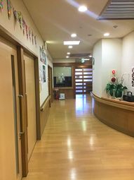 きれいな廊下とフロント
