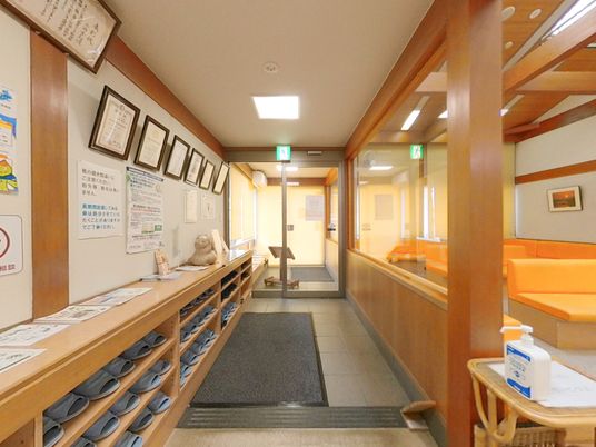 温かな雰囲気エントランス