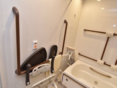 バリアフリー浴室設備