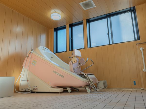 浴室のリフト機器