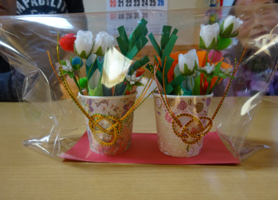 手作り作品のテーブル