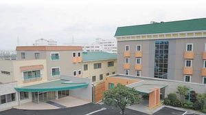エントランスの外観