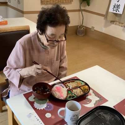 食事を楽しむ方の様子