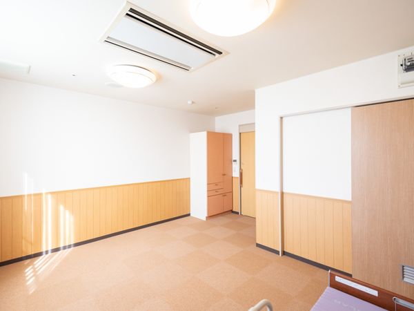 明るい空間の居室
