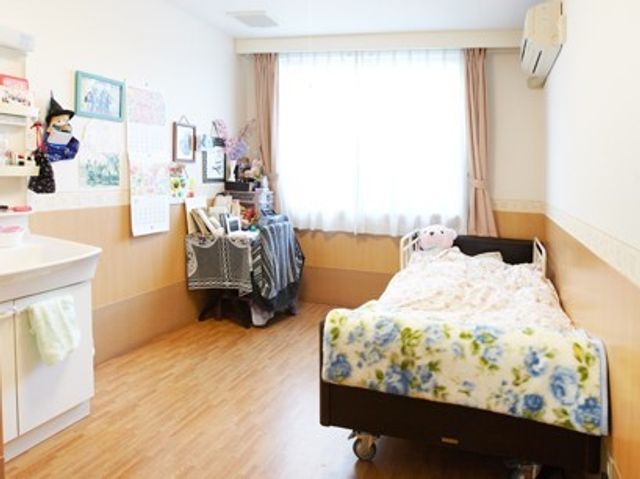 居室の明るい日差し