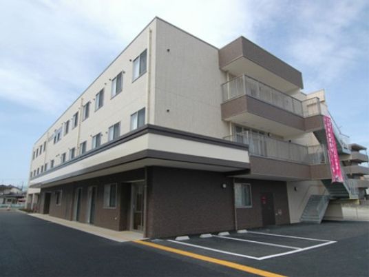 多階層建物の外観