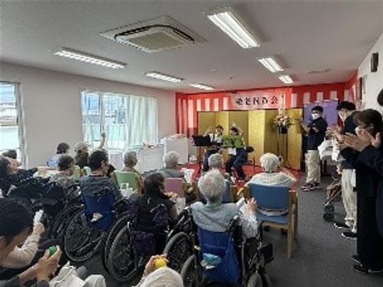 音楽会の様子 居室