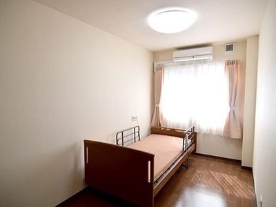 シンプルな個室の居室