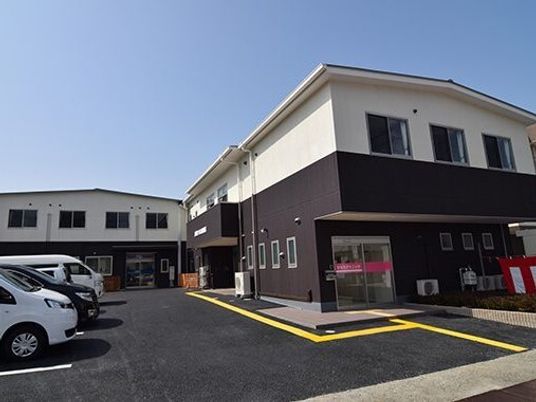 清潔感ある建物の外観