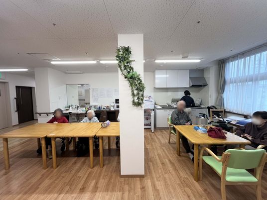 自然光が差し込む部屋