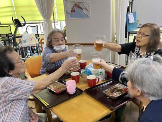 カフェでの交流