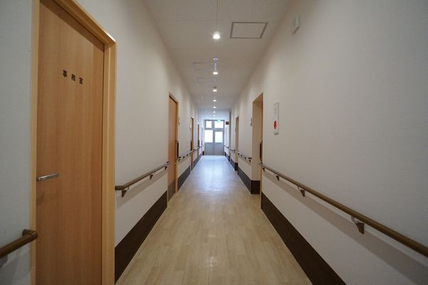 清潔感のある廊下