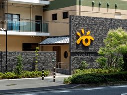 綺麗な外観の建物