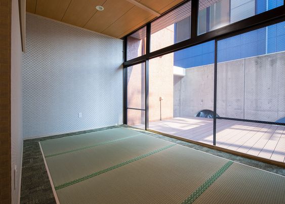 落ち着いた和室