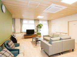 快適な施設のリビング