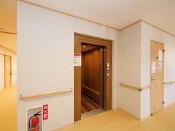 清潔感のある廊下