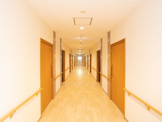 温かみのある廊下