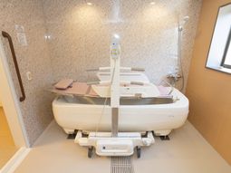 快適な入浴環境のバリアフリー浴室