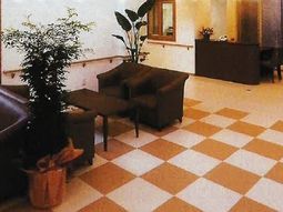 応接スペースのあるロビー