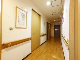 温もりある廊下