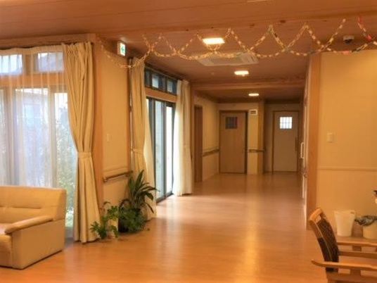 快適空間を示す廊下