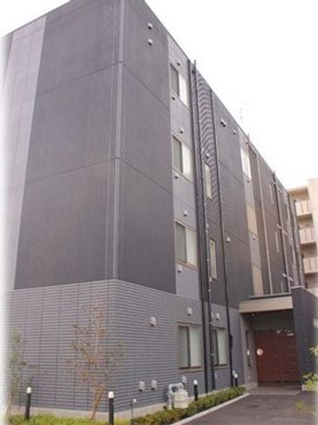 現代的な外観の建物