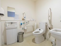 バリアフリートイレ