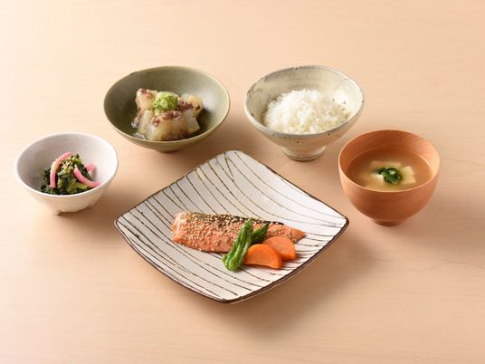 栄養バランスの整った食事