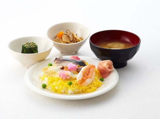 彩り豊かな和食膳