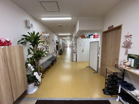 長い廊下