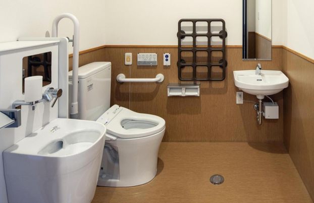 清潔なトイレの空間