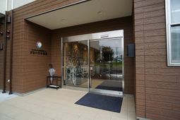 エントランスと人